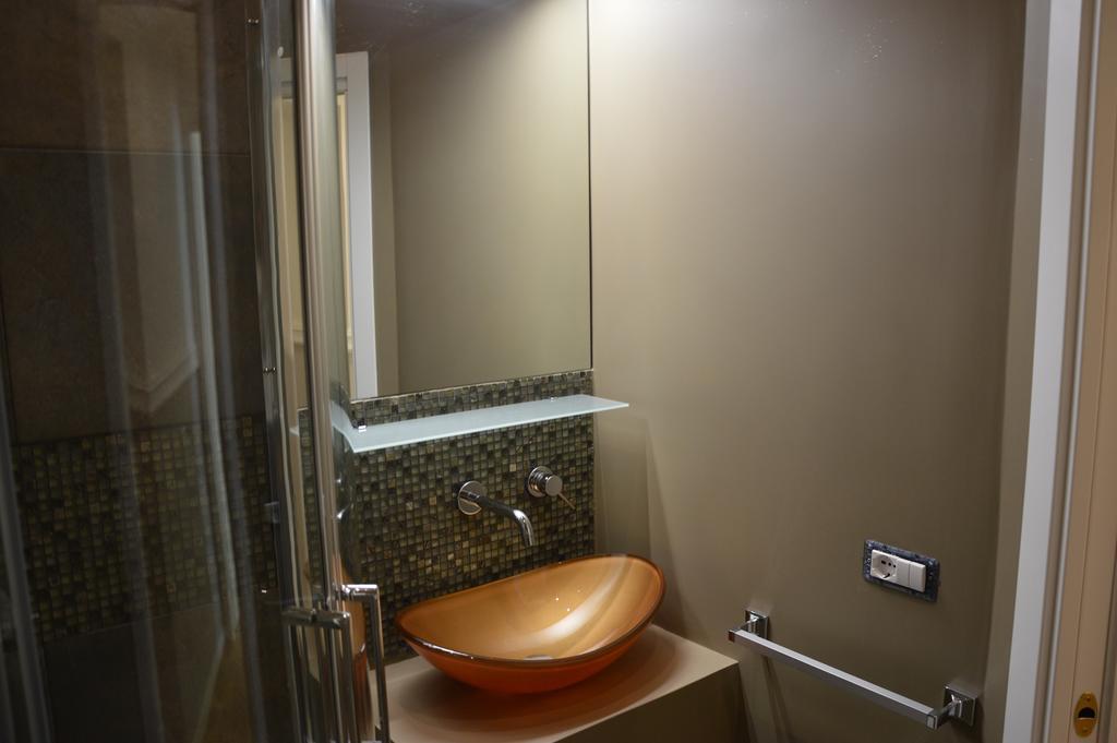 Luxury Apartment In Rattazzi Roma Ngoại thất bức ảnh